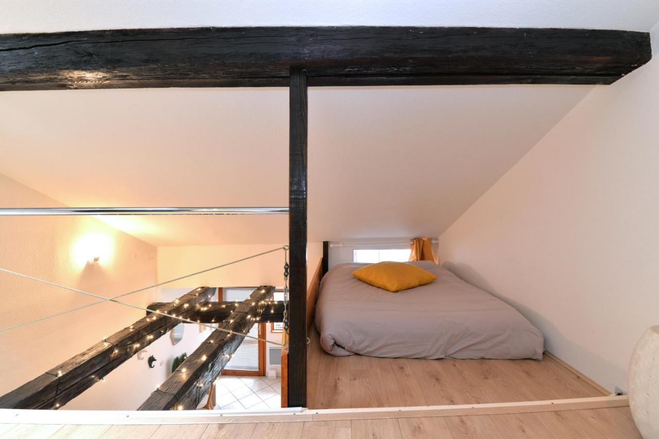 Appartement La Terrasse Sur Cour Colmar Bagian luar foto